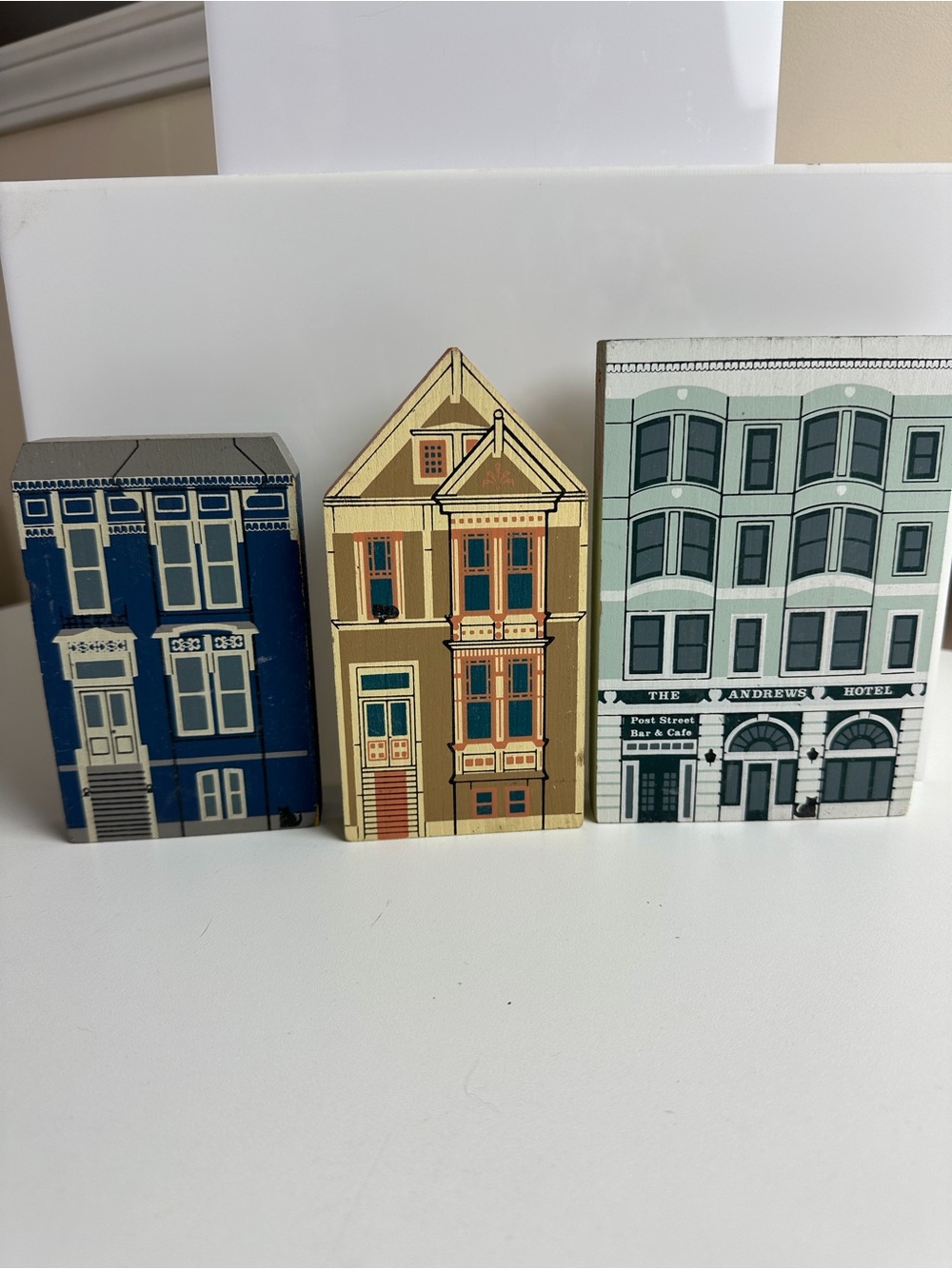 Vintage Cat’s Meow Village Painted Ladies Set Of 3 Andrews Hotel, Lady Amanda